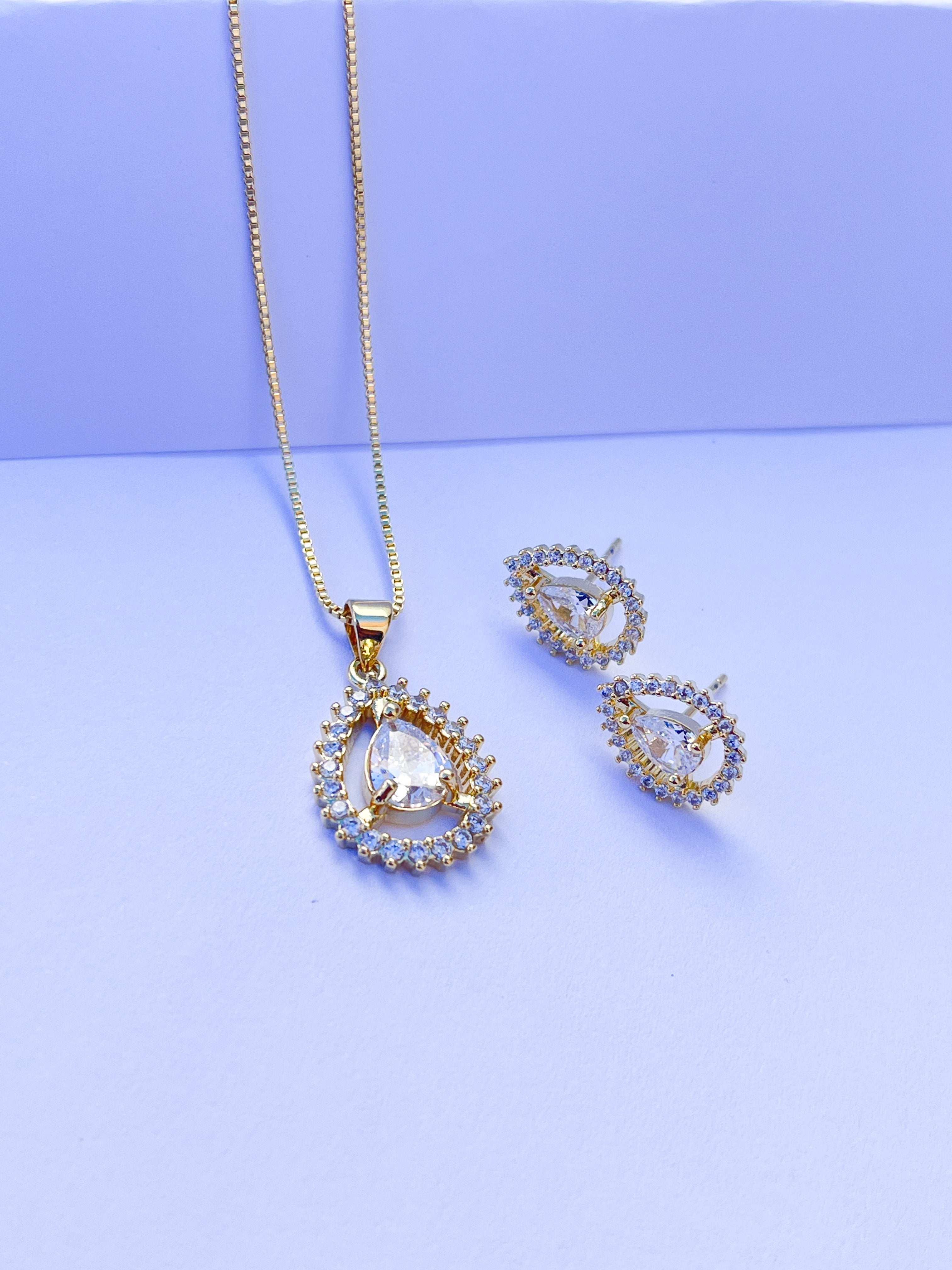 Conjunto gota cristal